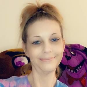 Meet your Posher, Candi